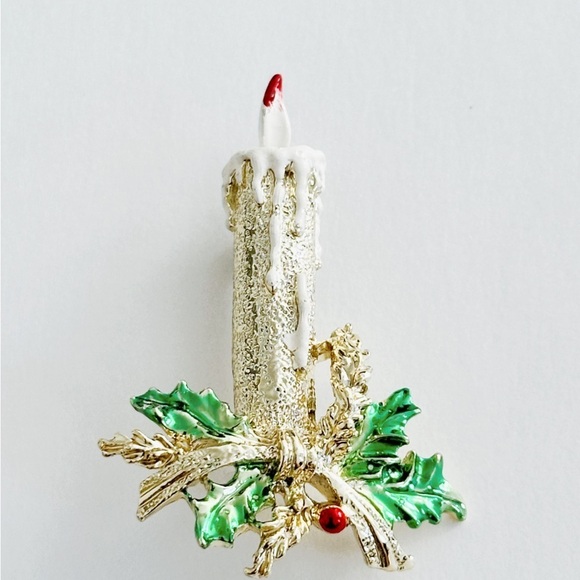 Mid-Century Gerrys Christmas Candle Brooch - Picture 5 of 10